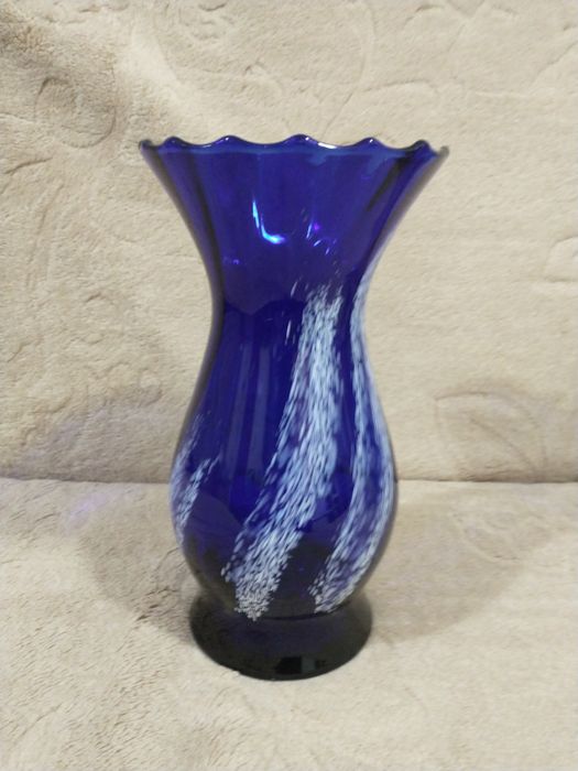 Piękny Wazon Kobaltowy.Huta Szkła Krosno