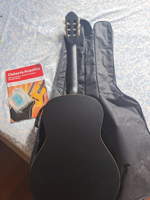 Guitarra Acústica Preta