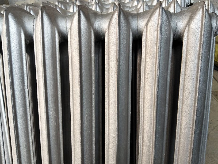 Grzejniki żeliwne – grzejnik 20 żeberek, po demontażu, bardzo dobry st