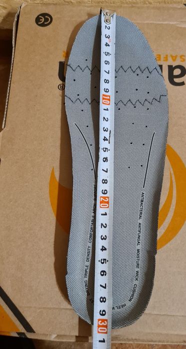 Ботинки-спец обувь