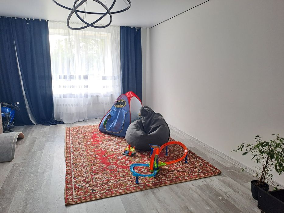 Продаж 3 км квартири по вул. В Великого.єОселя, єВідновлення