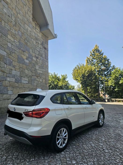 BMW X1 18D s-drive
