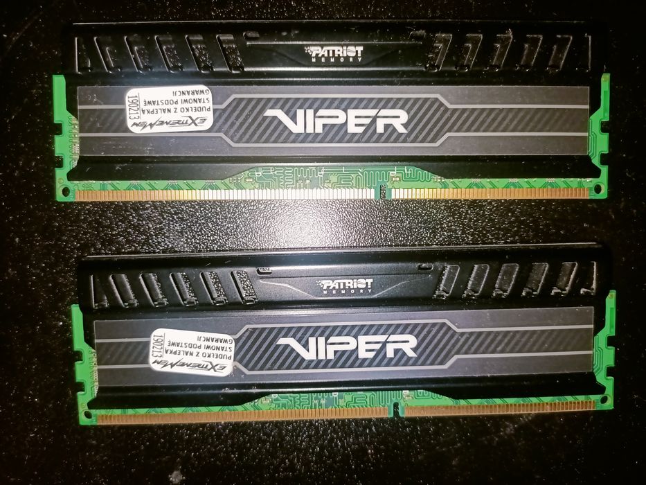 Sprzedam części komputerowe procesor płyta głowna i kości pamięci ram