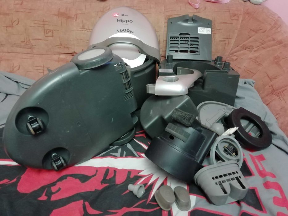 Пылесос  LG HIPPO на запчастини