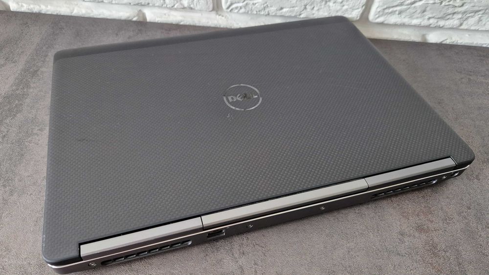 Ноутбук Dell Precision 7510 Intel Xeon E3-1505M /16/1 ТБ/4К/М2000