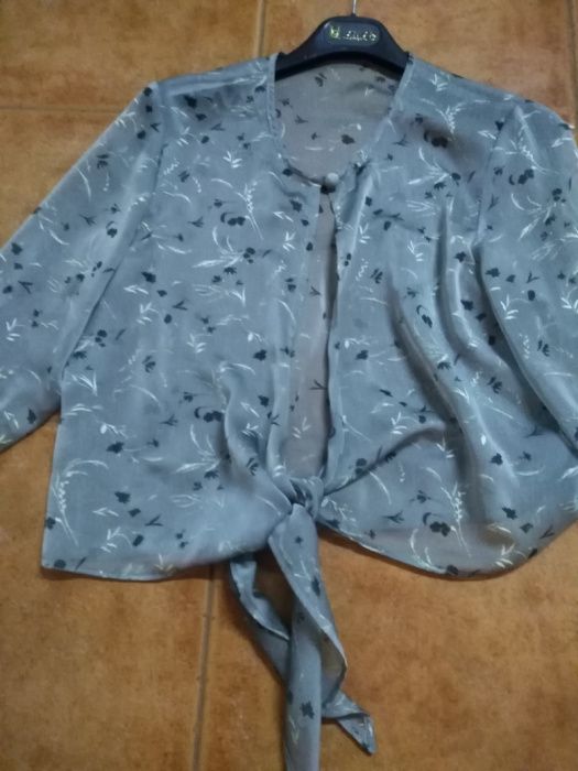 Encharpe com mangas em chiffon64284034398082123