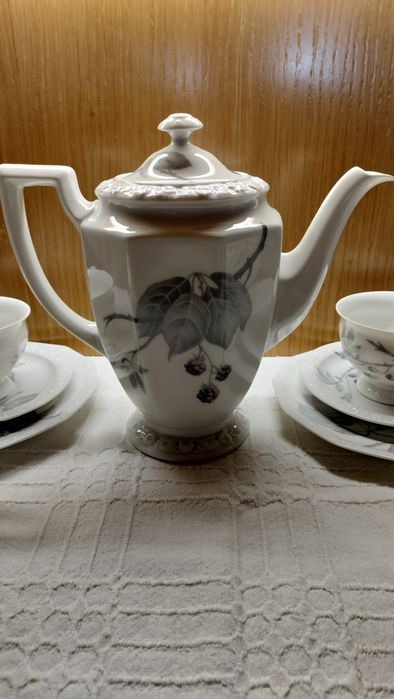 Serwis porcelanowy Rosenthal Biała Maria, Niemcy.
Nr oferty > 8846A