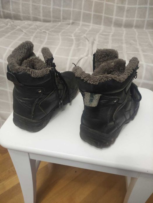 Зимові черевики, чорні, фірма GSask, 35 розмір 22,5 см для хлопчика