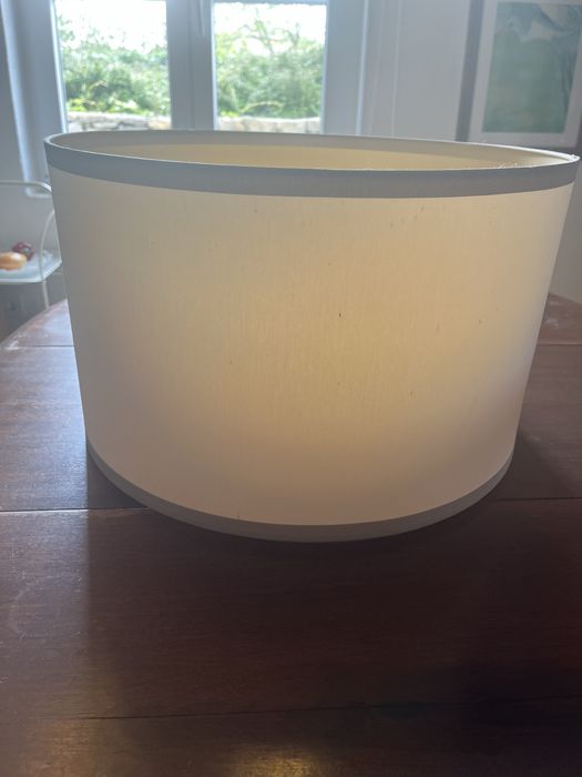 Abajourt branco 8&80