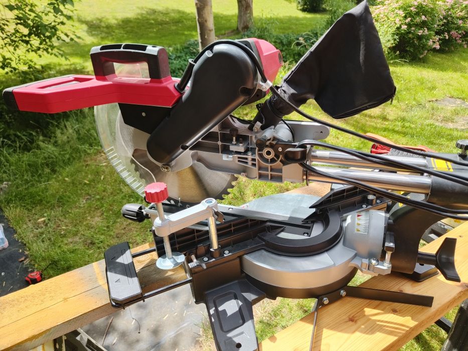 Ukośnica z posówem meec tools 305mm