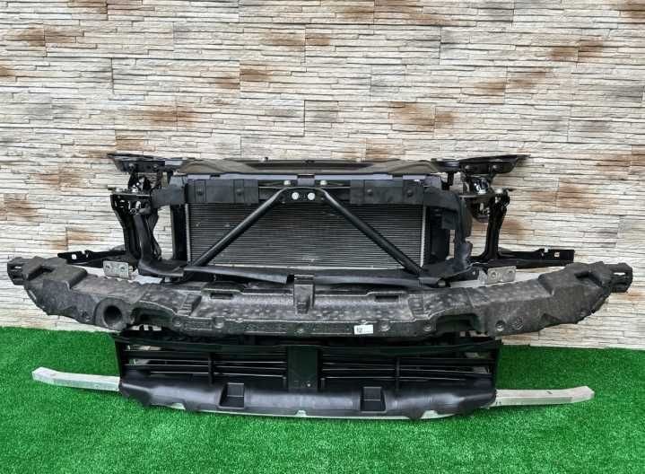 BMW 3 G20 G21 Передня панель, телевізор