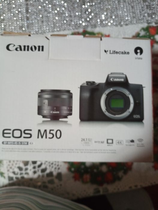 Продається об'єктив до фото відео камери Canon EOS  M50