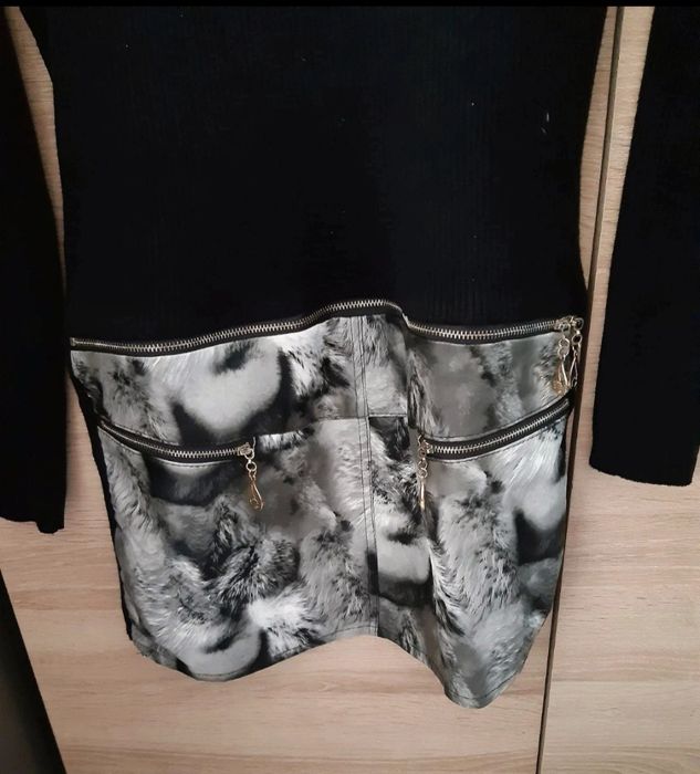 Sweter długi damski