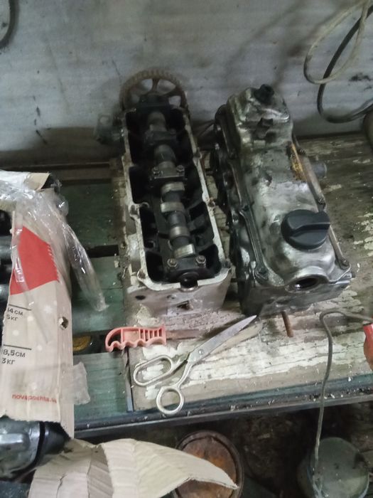 Головки до Ауді ,фольцваген,увз,Топлевна та інші запчастини двигуна