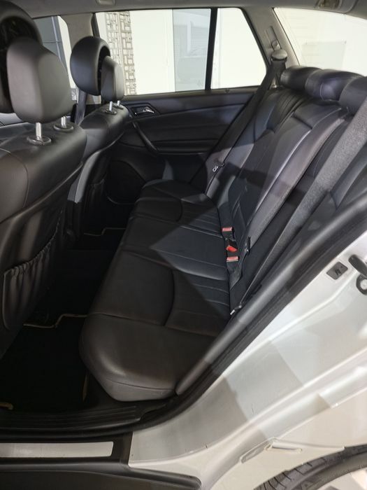 Mercedes C220 Sport Edition com 205.000km impecável de tudo é possível aceitar retoma