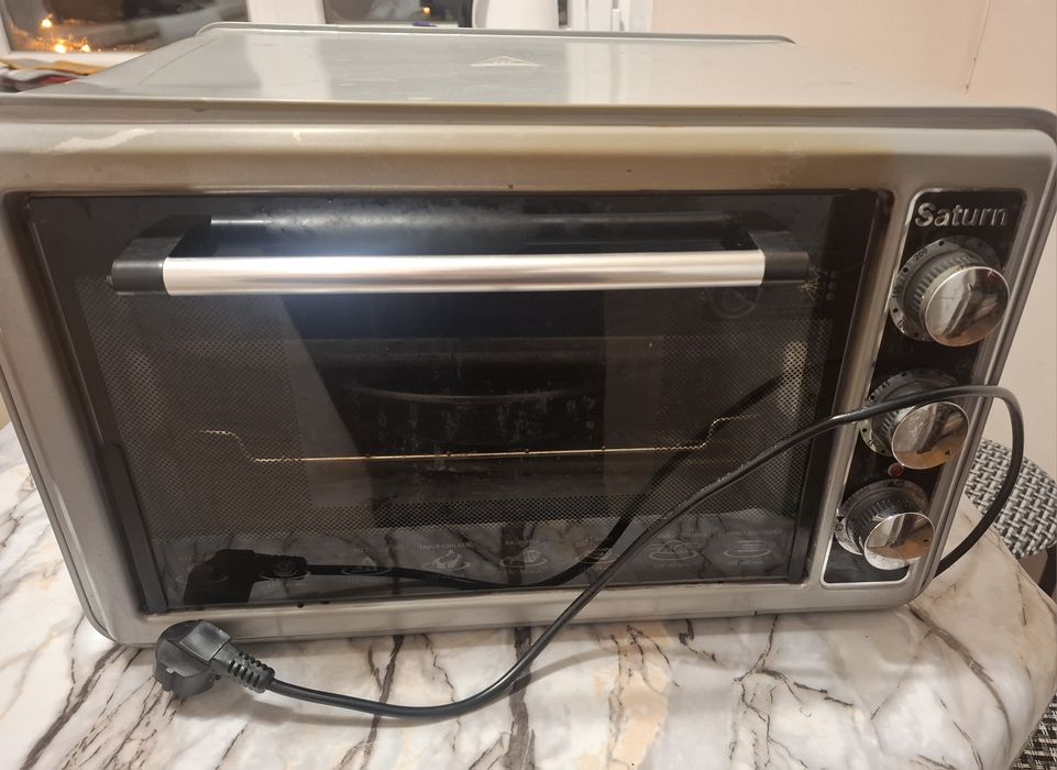 Духовка електрична Saturn