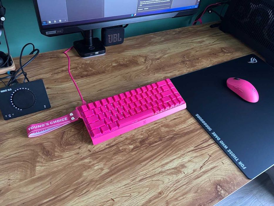 Миша Logitech G Pro 2 Lightspeed та клавіатура mchose ace68