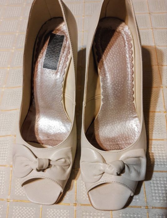 Eleganckie buty na obcasie