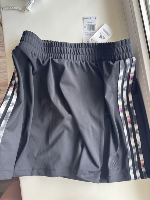 продам юбку Adidas