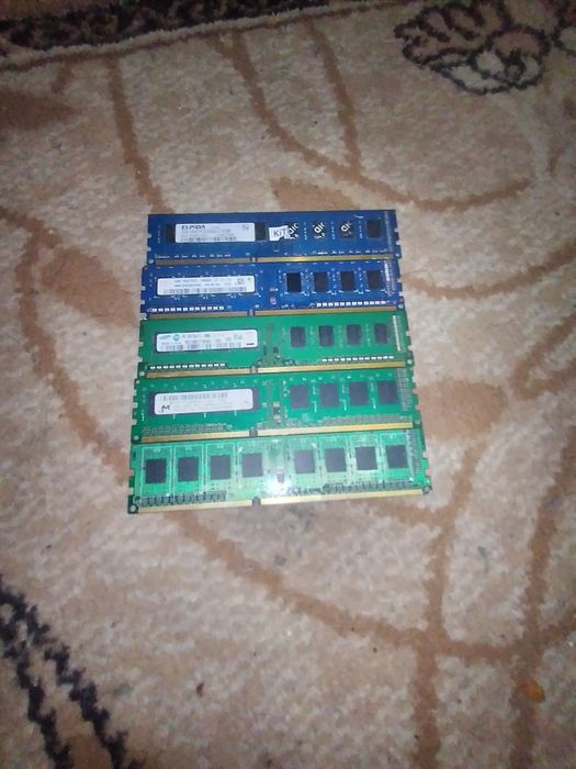 Оперативна пам'ять DDR3 по 2 гб