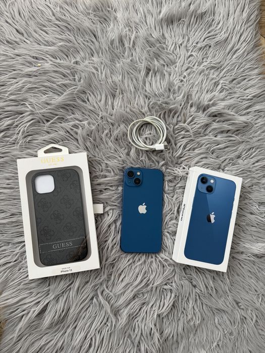 Iphone Apple 13 Blue 128 GB Stan Bardzo Dobry Kabelek + Etui Guess