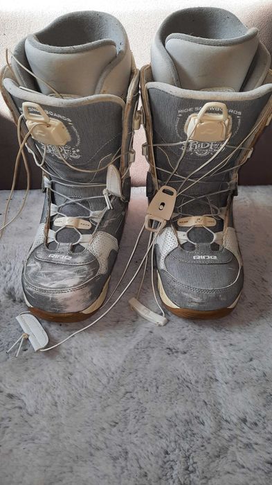 Buty snowboardowe