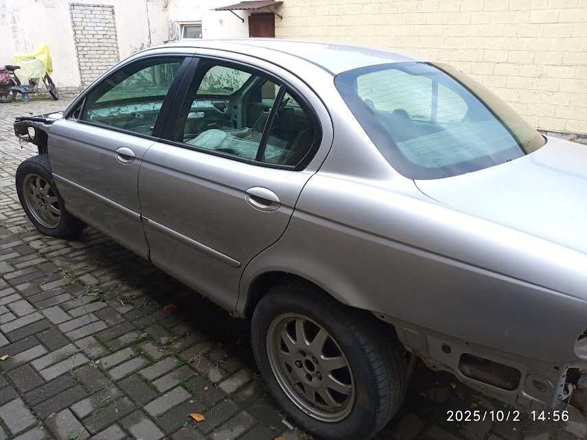 Jaguar X-tayp донар