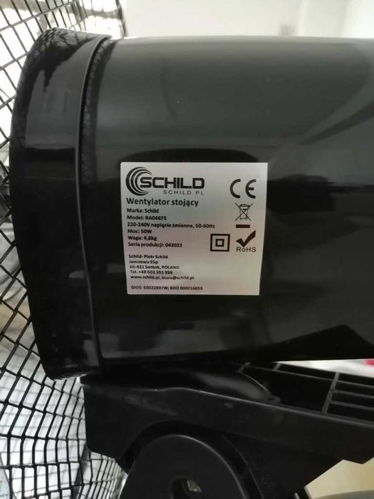 напольный вентилятор Schild RA04KFS черный