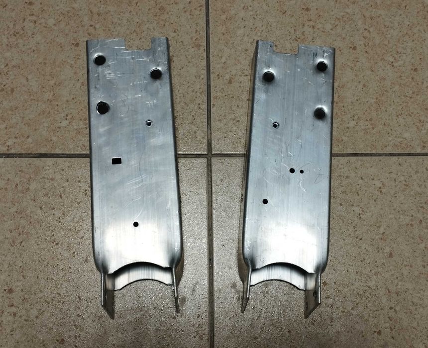 BMW X3 F25 F26 кріплення підсилювача 51647274657 кронштейн 51647274658