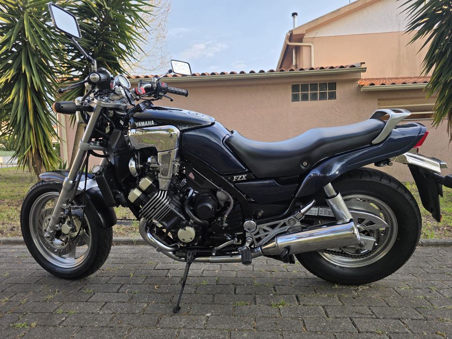 Yamaha FZX 750 100% original imaculada