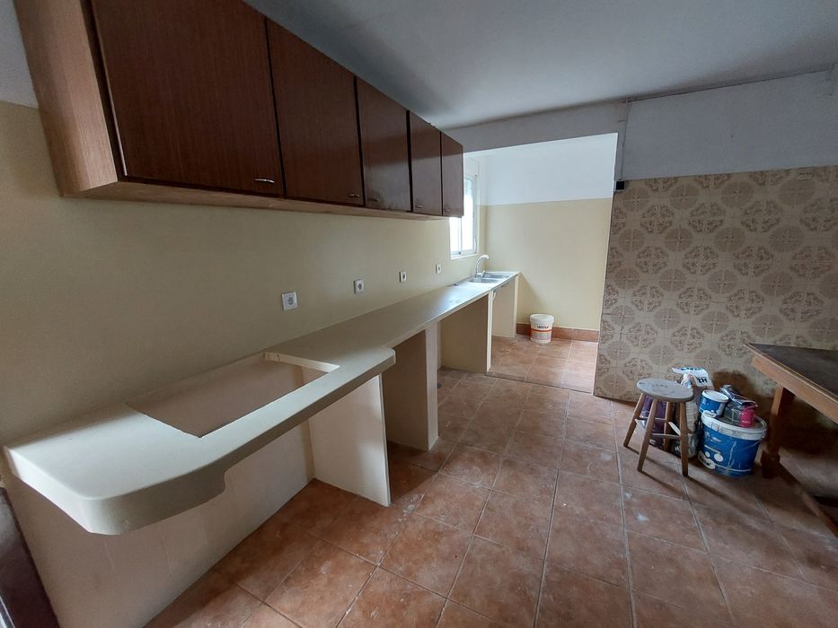 Aluga-se T1 em Moradia