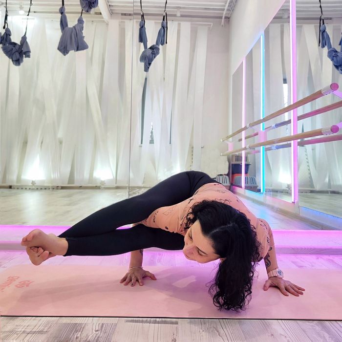 Інструктор-тренер з йоги(вагітні, діти,дорослі)каланетик.Онлайн,офлайн