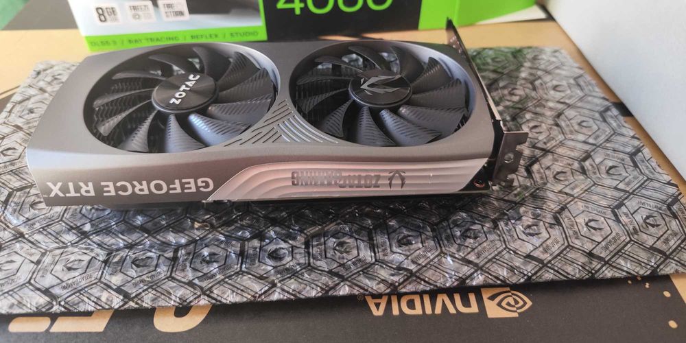 Placa Grafica Geforce RTX 4060 Twin Edge OC - ZOTAC