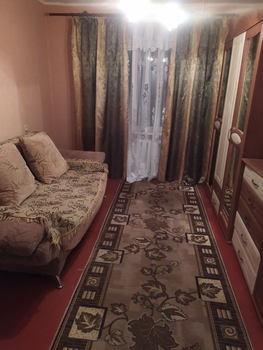 Подобово двохкімнатна квартира