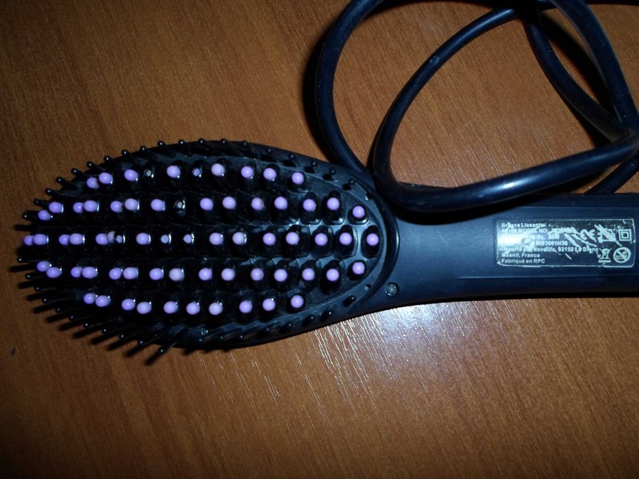 Brosse Lissante 46150 model no KLV -002 Щетка-выпрямител