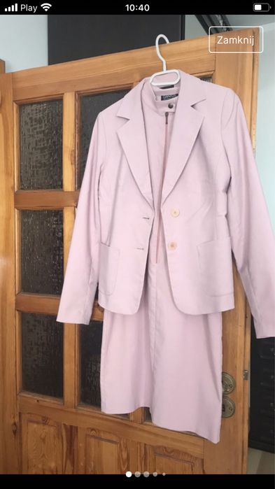 Różowa elegancka  garsonka Gantos r.M