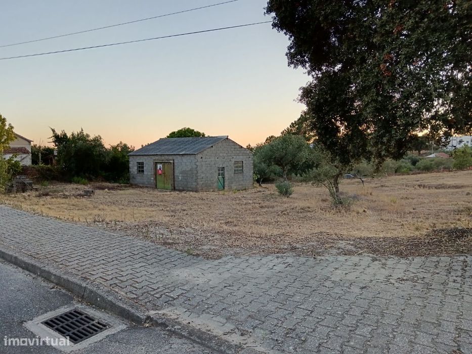 Terreno para comprar, 525 m² — Cebolais De Cima E Retaxo, Castelo Branco