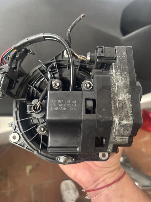 Камера ручка крышки багажника фольксваген пасат б8 volkswagen vw passat b8 3g0827469