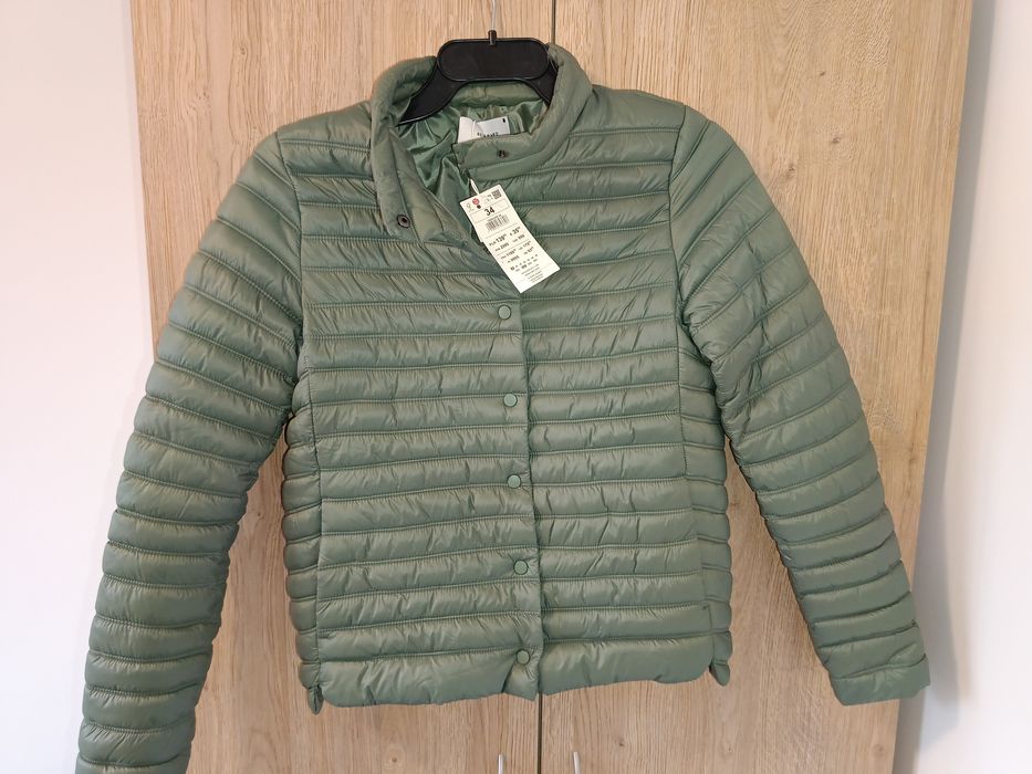 Nowa kurtka damska Reserved 34