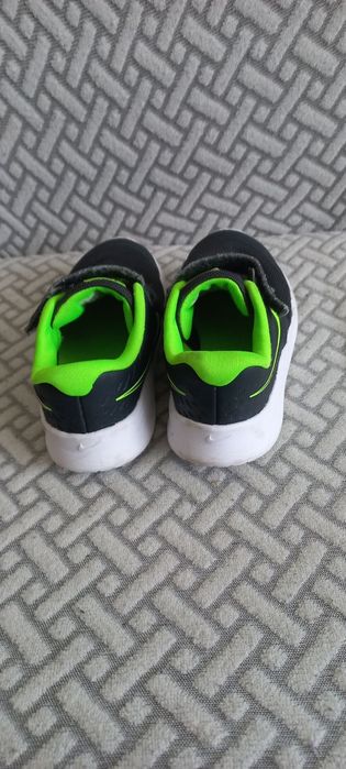 Кросівки Nike Star Runner