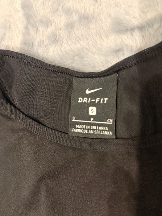 Топ спортивний Nike Pro