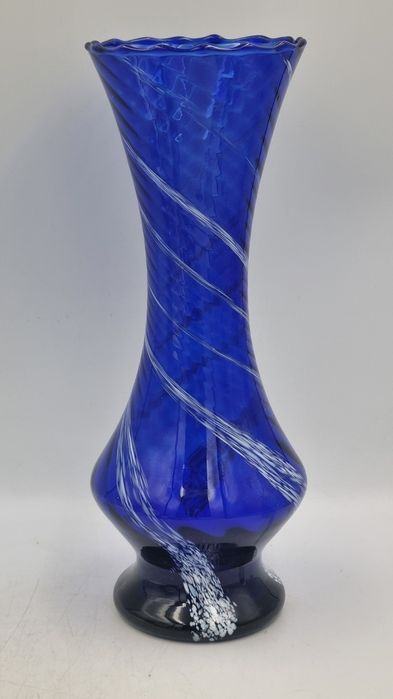 Śliczny kobaltowy wazon Huta Krosno