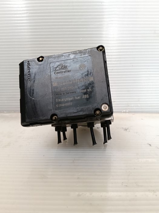 Módulo / Bomba de ABS - Audi A3 8L / VW Golf 4 - 1j0
