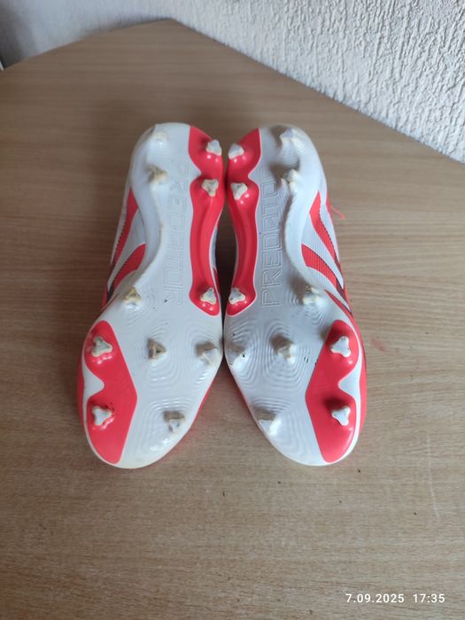 Korki piłkarskie adidas Predator League LL FG/MG rozm. 41 1/3
