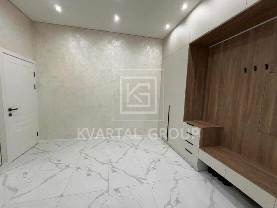 ЧУДОВИЙ стильний двоповерховий будинок з гаражем/СЕРТИФІКАТ/без комісі