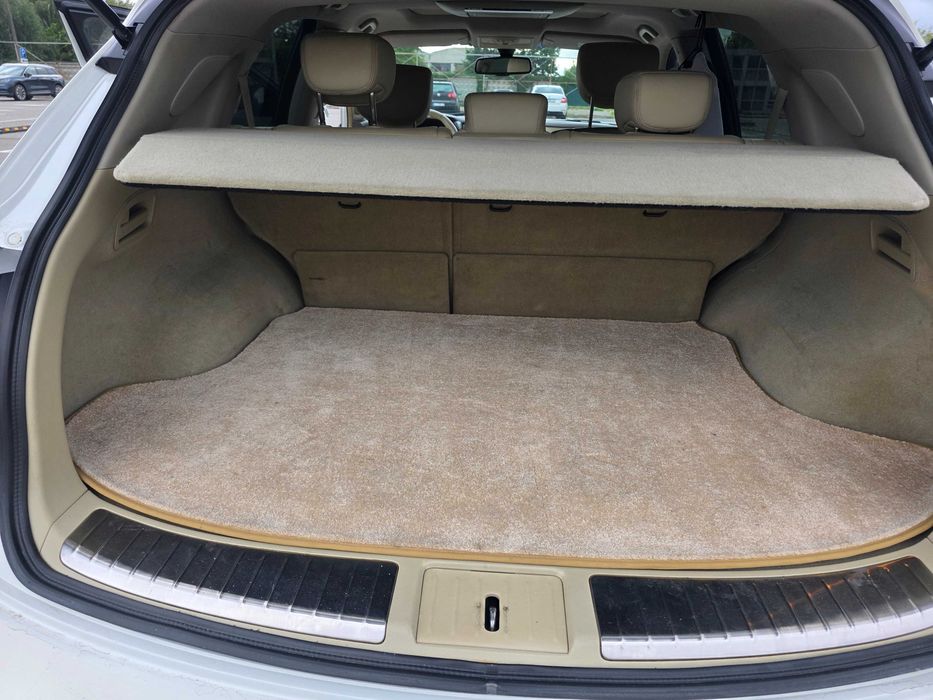 Infiniti fx50s 2009