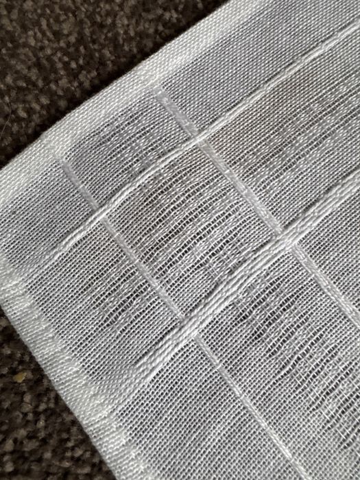 Obrus ręcznie haftowany xima do kolekcji