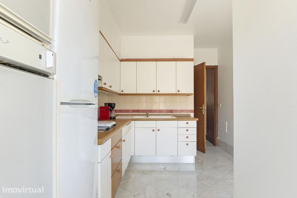 Apartamento T2 com jardim, Estoril, Cascais