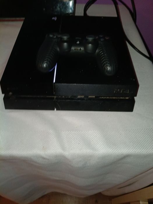 Konsola ps4 za iPhone 11 pro lub 12 pro