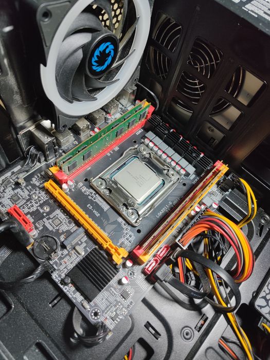 Комплект xeon e5 1620v2 +16озу+мат плата